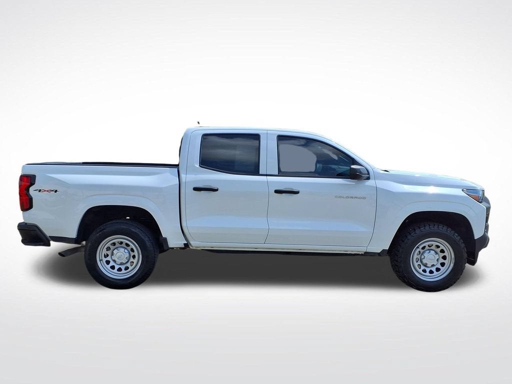 2025 Chevrolet Colorado WT/LT