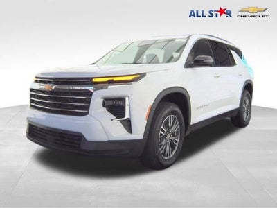 2025 Chevrolet Traverse LT
