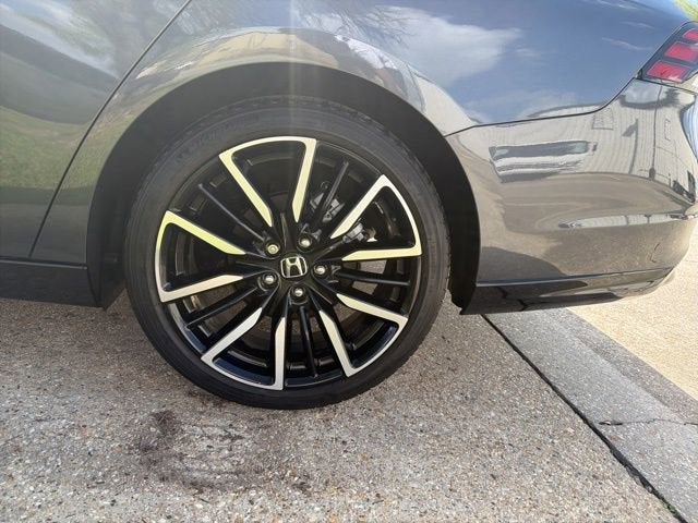 2023 Honda Accord Hybrid Touring