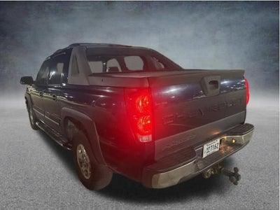 2005 Chevrolet Avalanche LS