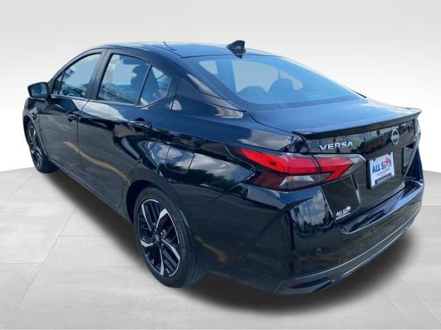 2024 Nissan Versa SR
