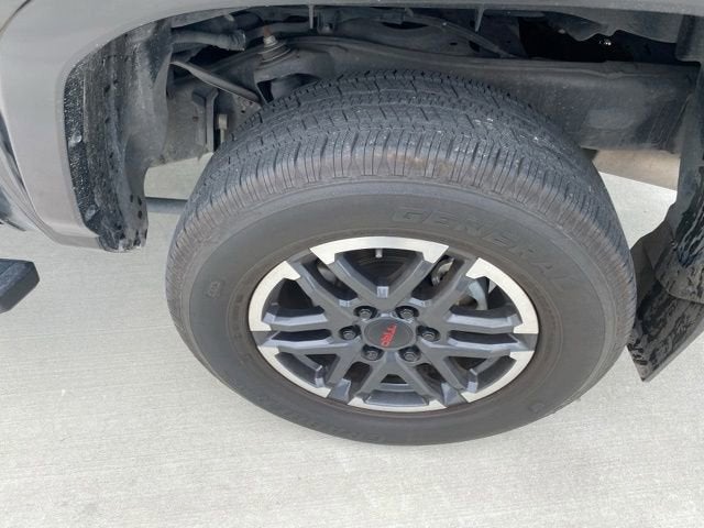 2024 Toyota Tacoma 2WD SR5