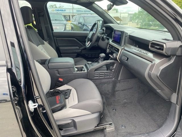 2024 Toyota Tacoma 2WD SR5