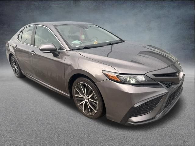 2021 Toyota Camry SE Nightshade