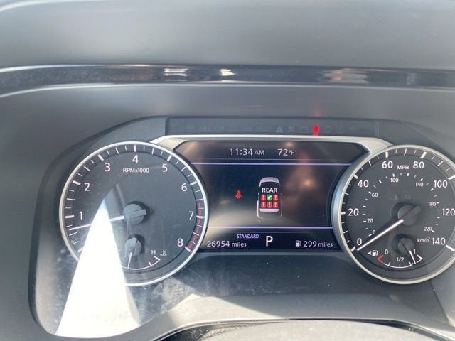 2025 Nissan Pathfinder SV