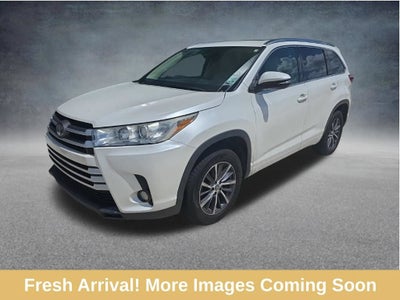 2018 Toyota Highlander SE