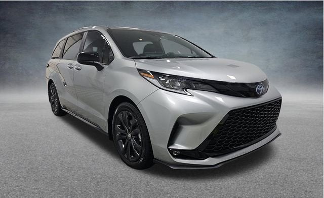 2025 Toyota Sienna XSE