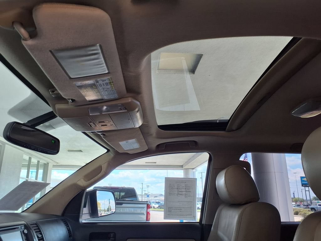 2017 Toyota Sequoia SR5