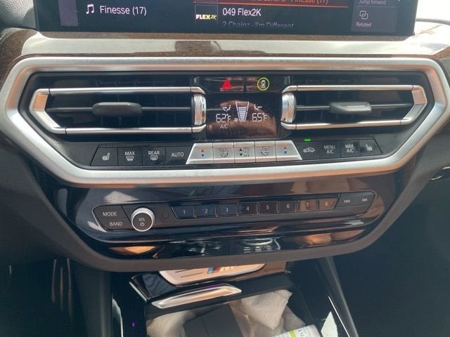 2023 BMW X3 M40i