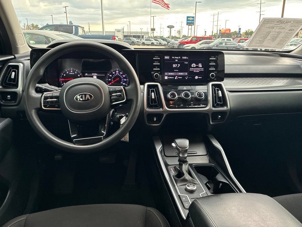 2021 Kia Sorento LX