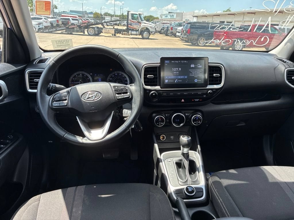 2020 Hyundai Venue SEL