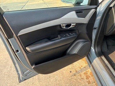 2023 Volvo XC90 Core