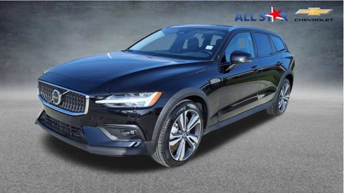2025 Volvo V60 Cross Country Plus