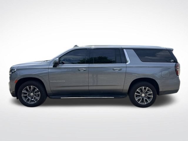 2022 Chevrolet Suburban LT