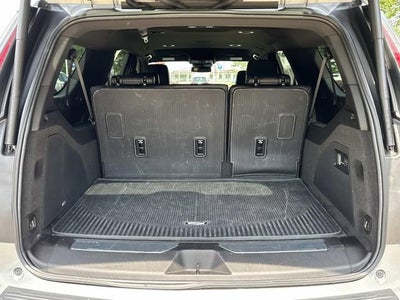 2024 Cadillac Escalade ESV Luxury