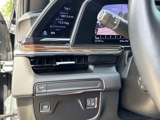 2024 Cadillac Escalade ESV Luxury