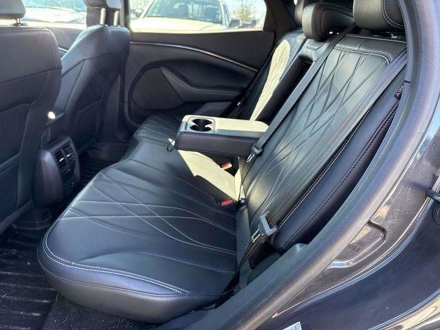 2022 Ford Mustang Mach-E Select