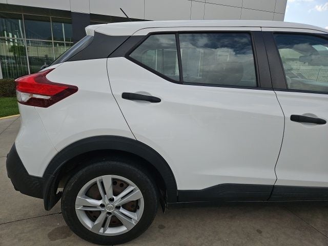 2020 Nissan Kicks S
