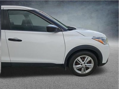2020 Nissan Kicks S