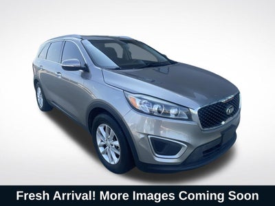 2017 Kia Sorento LX