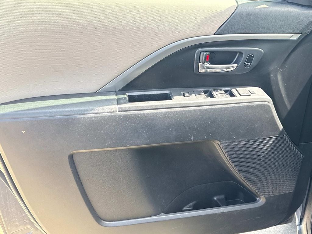 2015 Mazda Mazda5 Sport