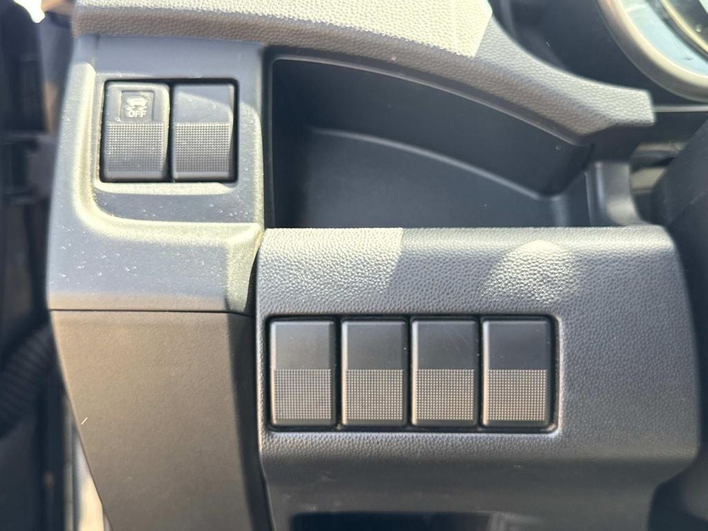 2015 Mazda Mazda5 Sport