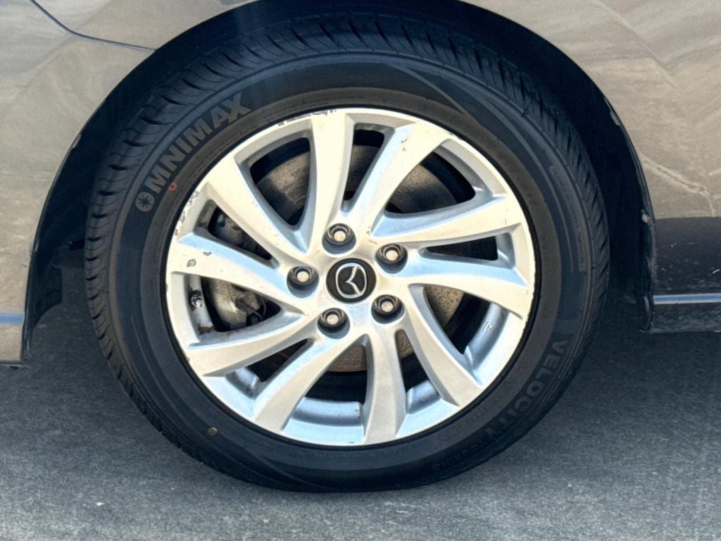 2015 Mazda Mazda5 Sport