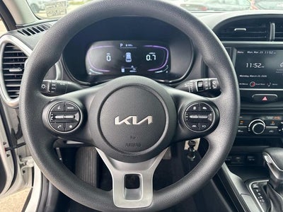 2024 Kia Soul LX