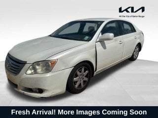 2010 Toyota Avalon XLS