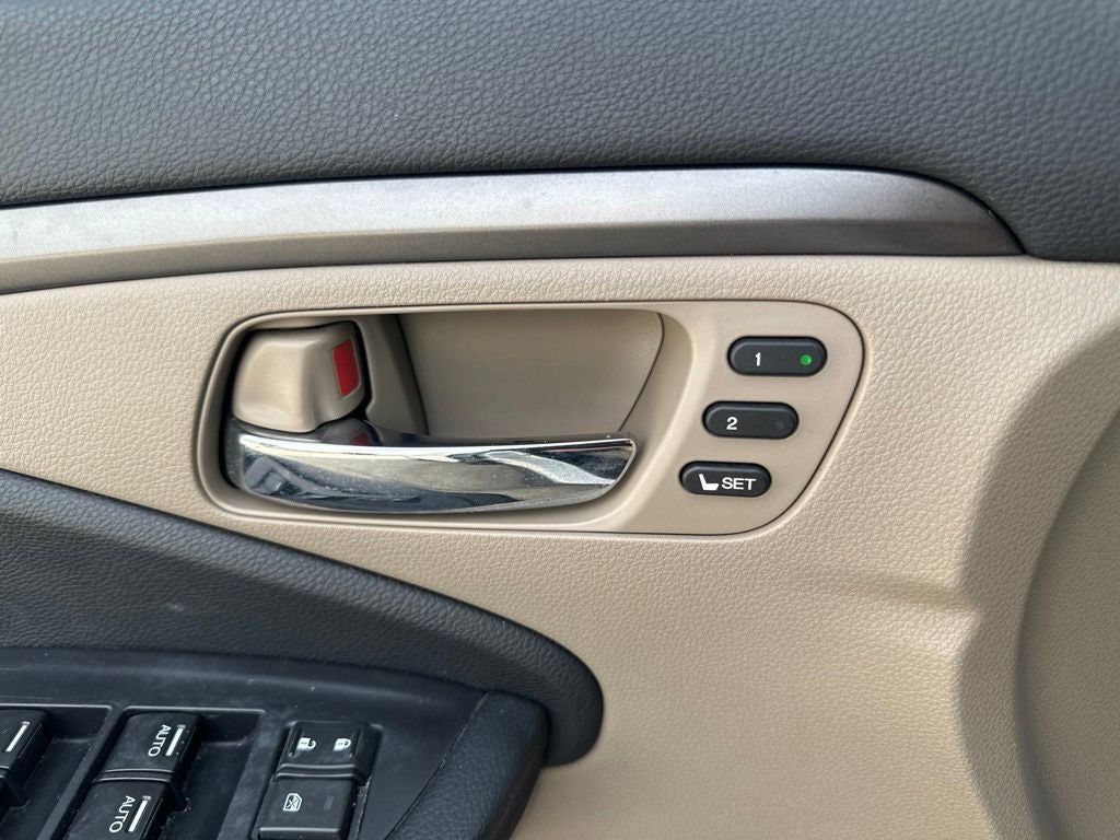 2019 Honda Pilot EX-L w/Navigation and Rear Entertainment System