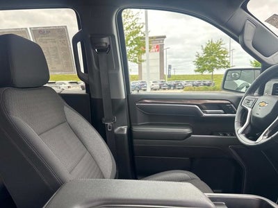 2025 Chevrolet Silverado 1500 LT LT1