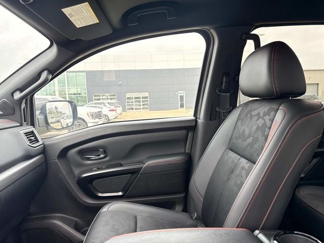 2024 Nissan Titan PRO-4X