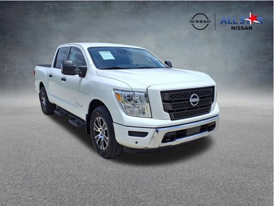 2024 Nissan Titan SV