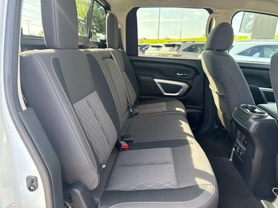 2024 Nissan Titan SV