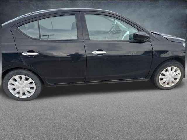 2018 Nissan Versa 1.6 SV