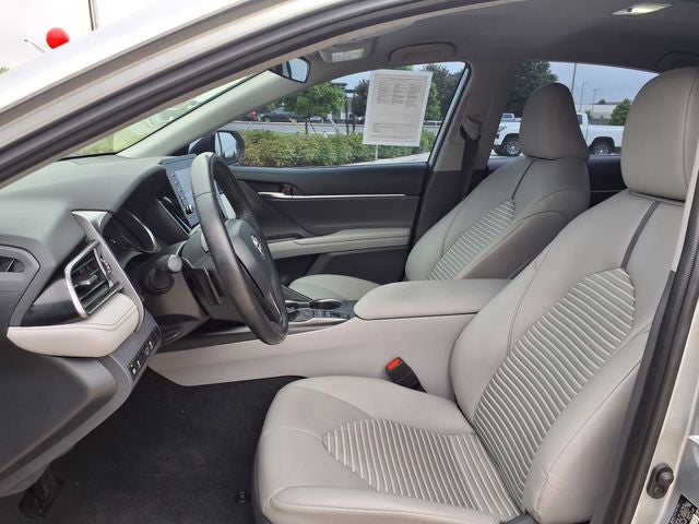 2021 Toyota Camry Hybrid SE