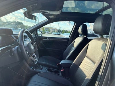 2024 Volkswagen Tiguan SE R-Line Black