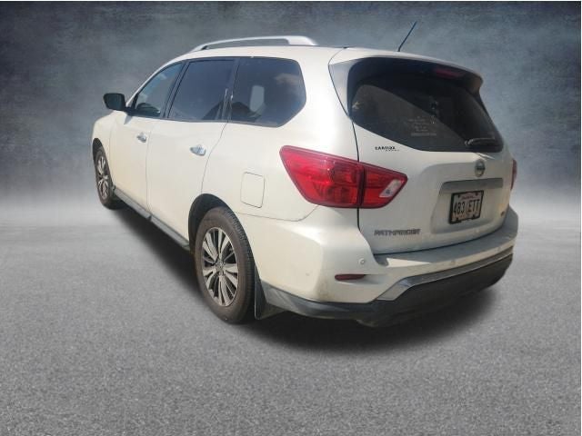 2018 Nissan Pathfinder SL
