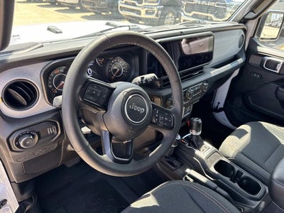 2025 Jeep Wrangler 4-Door Summit 4x4