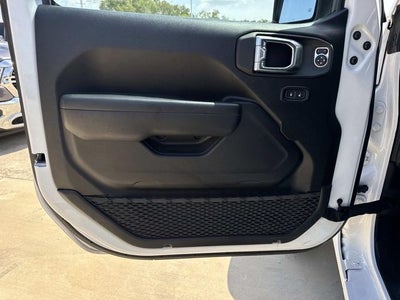 2025 Jeep Wrangler 4-Door Summit 4x4