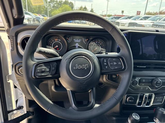 2025 Jeep Wrangler 4-Door Summit 4x4