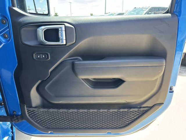 2025 Jeep Wrangler 4-Door Summit 4x4