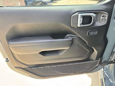 2025 Jeep Wrangler 4-Door Willys 4x4