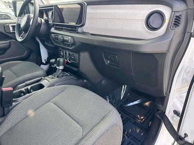 2025 Jeep Wrangler 4-Door Summit 4x4