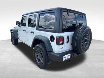 2025 Jeep Wrangler 4-Door Summit 4x4