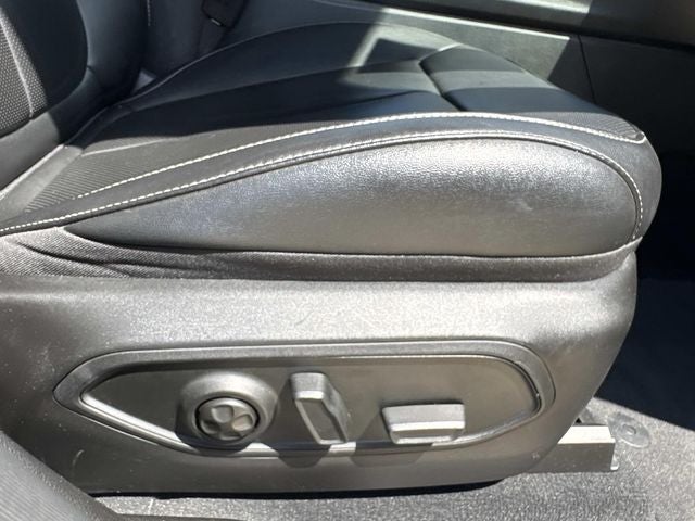 2025 Jeep Grand Cherokee L Limited 4x2