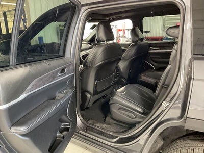 2025 Jeep Grand Cherokee L Limited 4x4