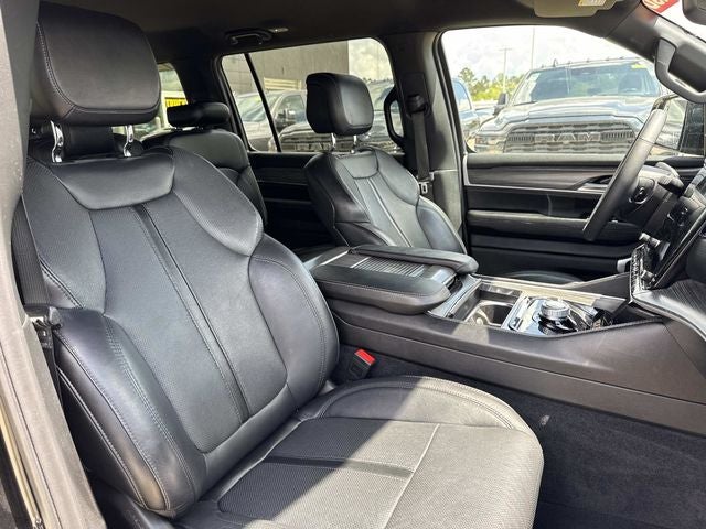 2024 Jeep Wagoneer L Series II 4x4