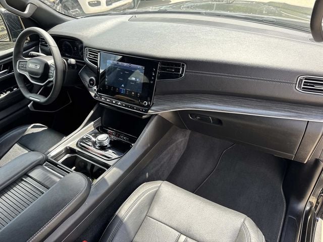 2024 Jeep Wagoneer L Series II 4x4