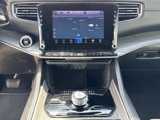 2024 Jeep Wagoneer L Series II 4x4